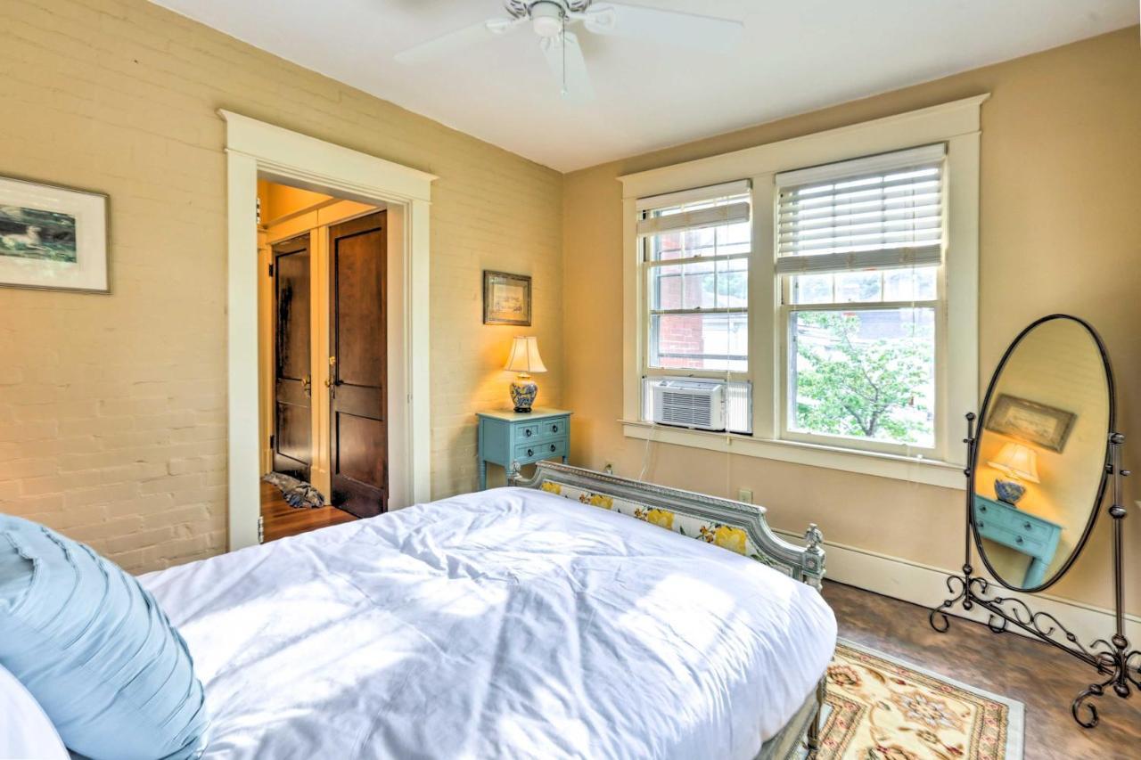 Lovely Apt, 1 Block To Downtown Данвил Екстериор снимка